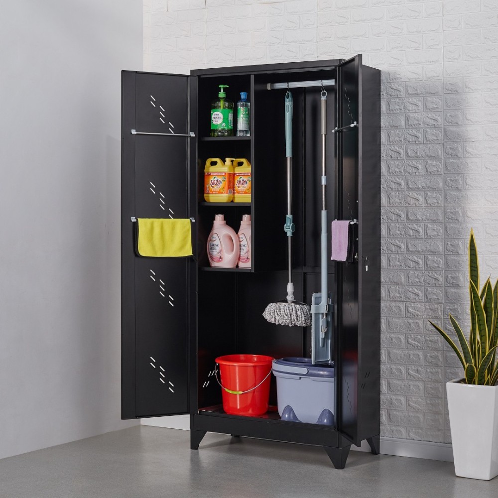 MUEBLE METALICO NEGRO PARA IMPLEMENTOS DE LIMPIEZA