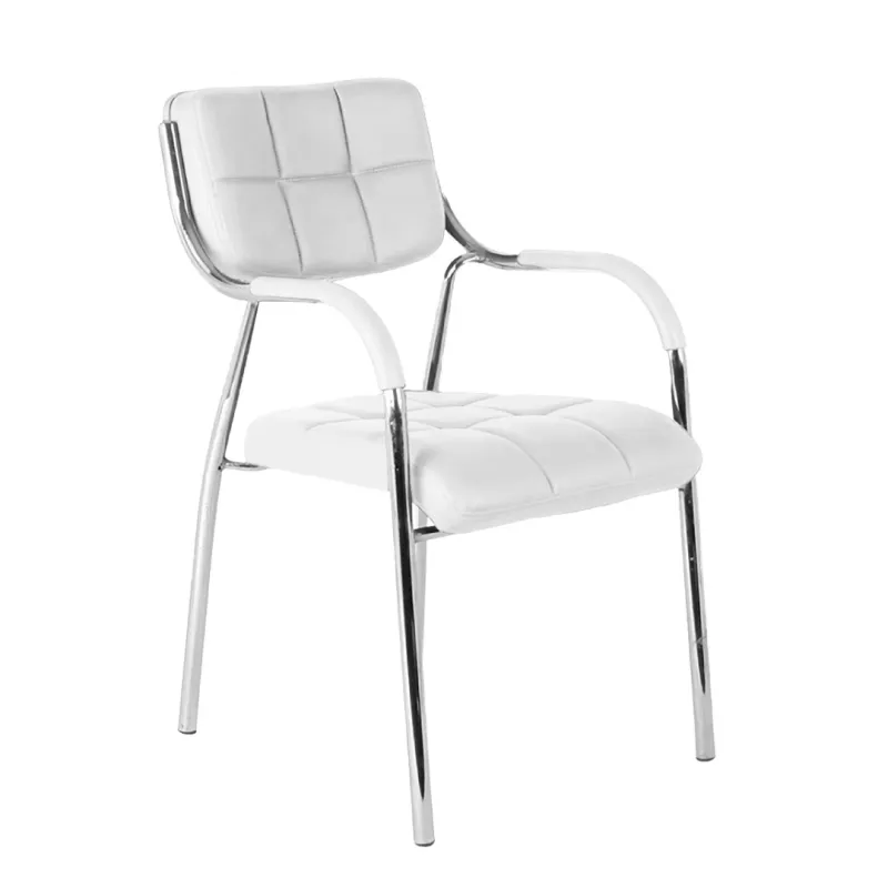 SILLA MILOS EN CUERINA BLANCA CON ESTRUCTURA CROMADA