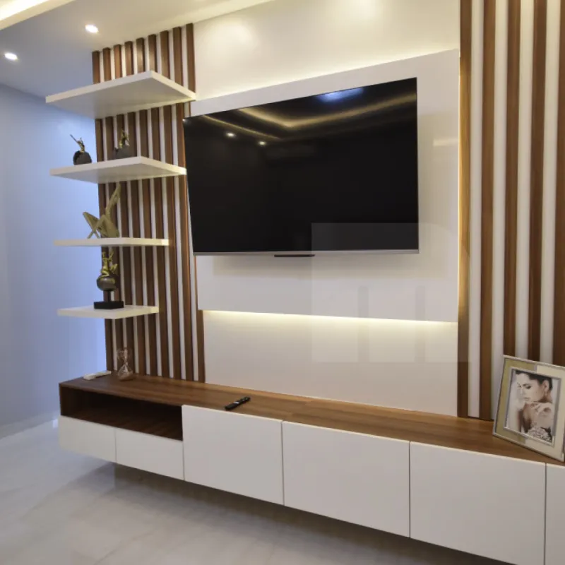 MODULAR DE TV MERCEDES