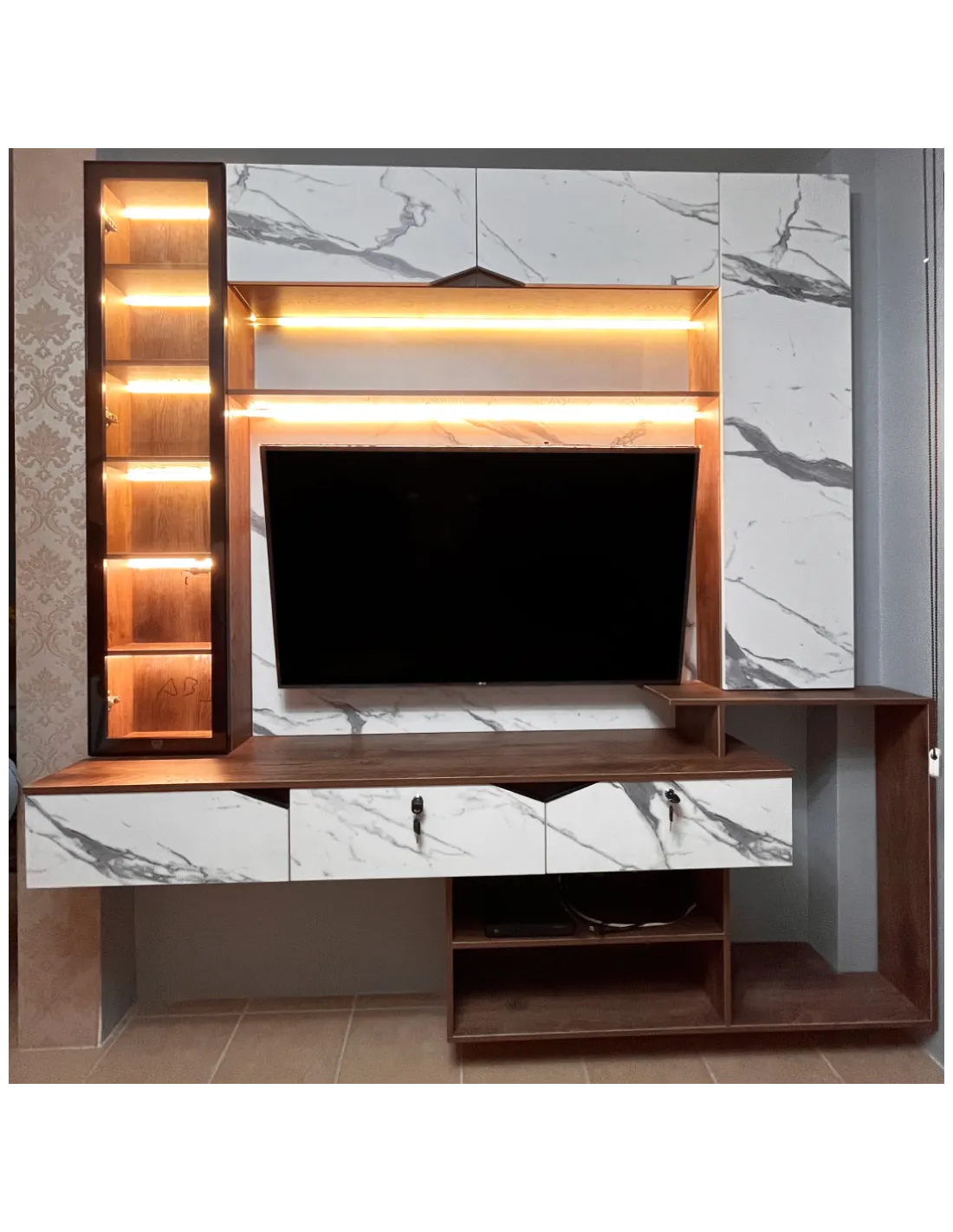 MODULAR DE TV HILLARY