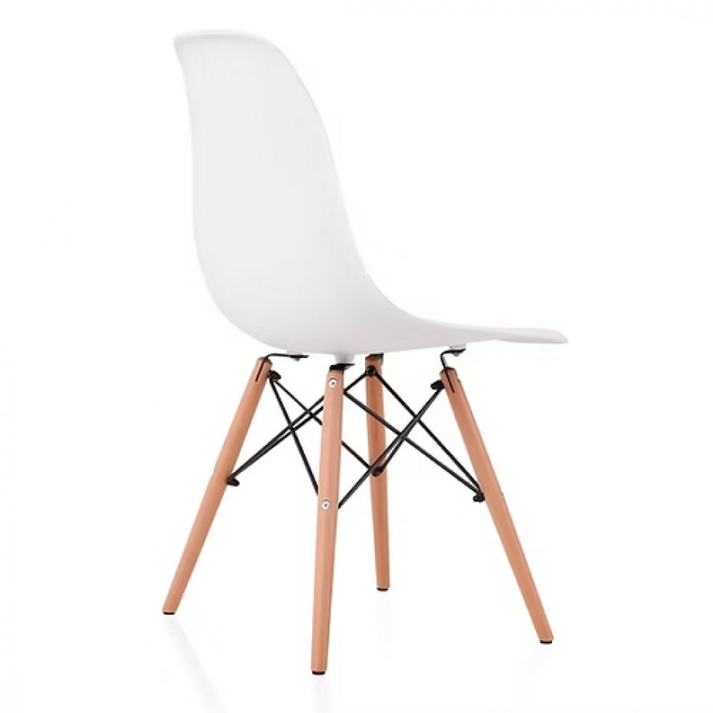 SILLA  EAMES EN  BLANCO