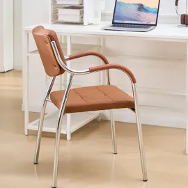 SILLA MILOS CUERINA BEIGE CON ESTRUCTURA CROMADA 2