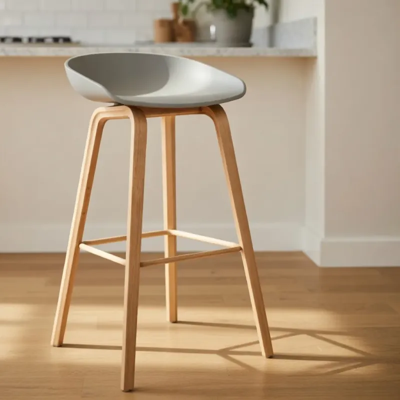 SILLA BAR GINGER ASIENTO GRIS SOPORTE MADERADA