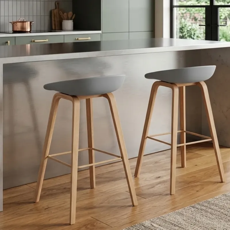 SILLA BAR GINGER ASIENTO GRIS SOPORTE MADERADA