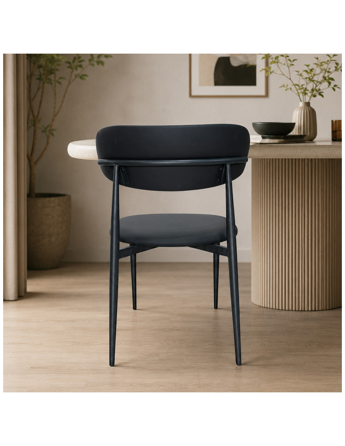 SILLA FABIANA EN CUERINA NEGRA