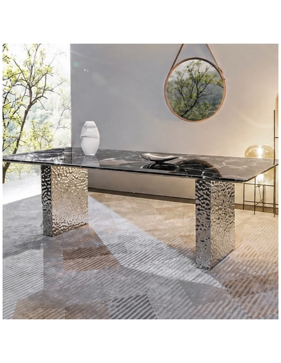 MESA DE COMEDOR DAFNE DE PORCELANATO  NEGRO