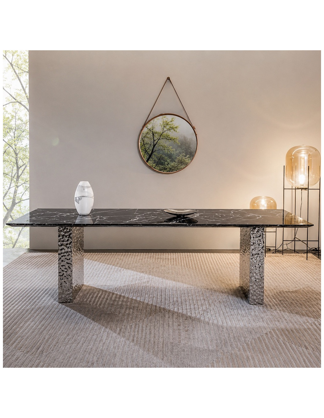 MESA DE COMEDOR DAFNE DE PORCELANATO  NEGRO