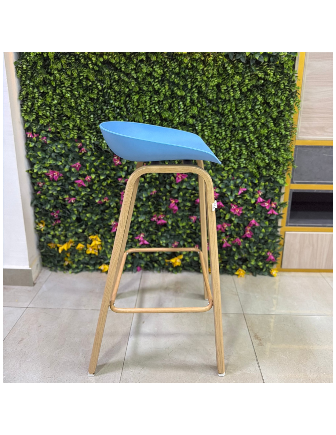SILLA BAR GINGER COLOR AZUL SOPORTE MADERADA