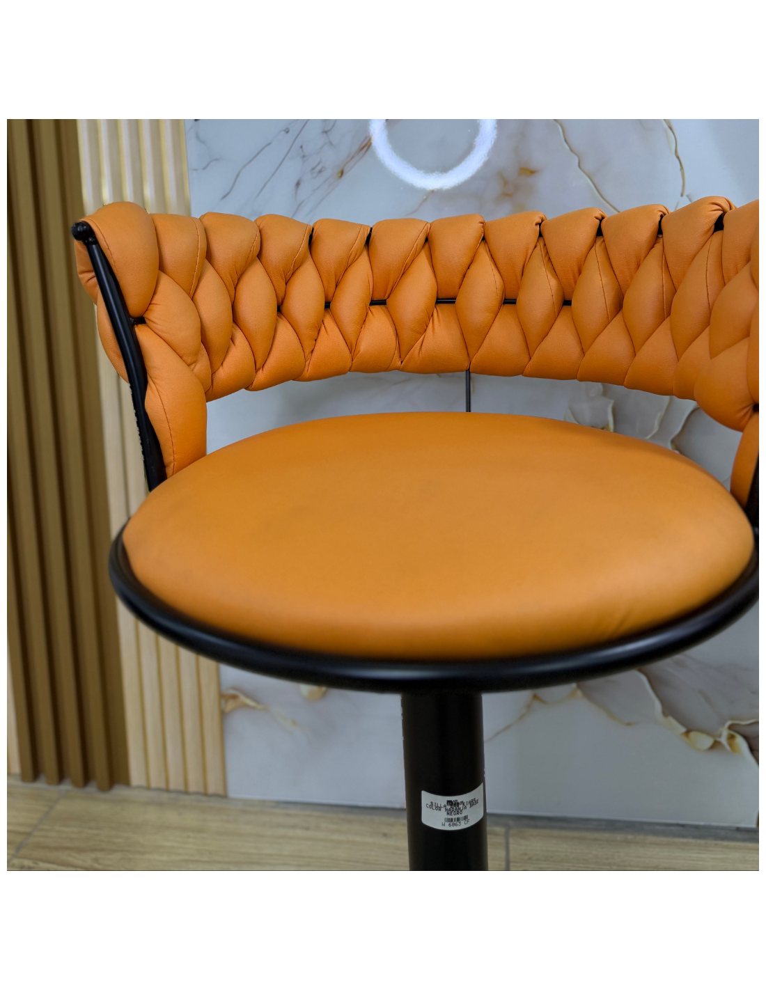 SILLA BAR KIARA COLOR NARANJA BASE NEGRO