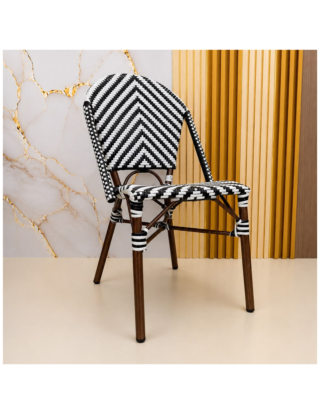 SILLA EXTERIOR BLYAN COLOR NEGRO