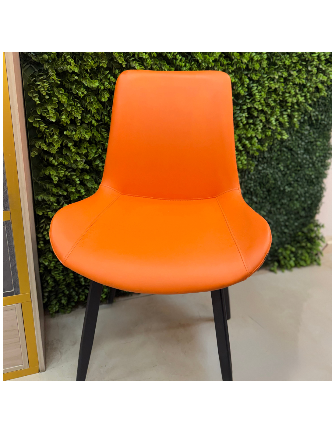SILLA GABI FIJA EN COLOR NARANJA