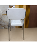 SILLA MILOS EN CUERINA BLANCA CON ESTRUCTURA CROMADA