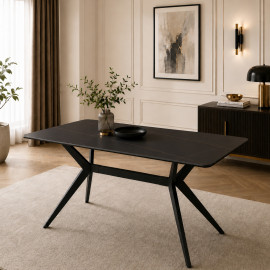 MESA DE COMEDOR KIKE DE PORCELANATO NEGRO CON METAL NEGRO